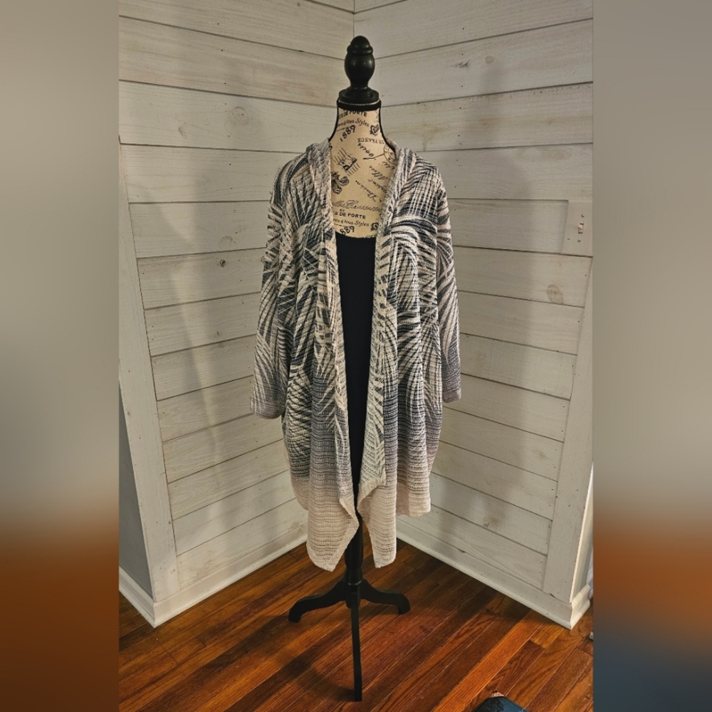 Catherine's Palm jacket w/ tank top